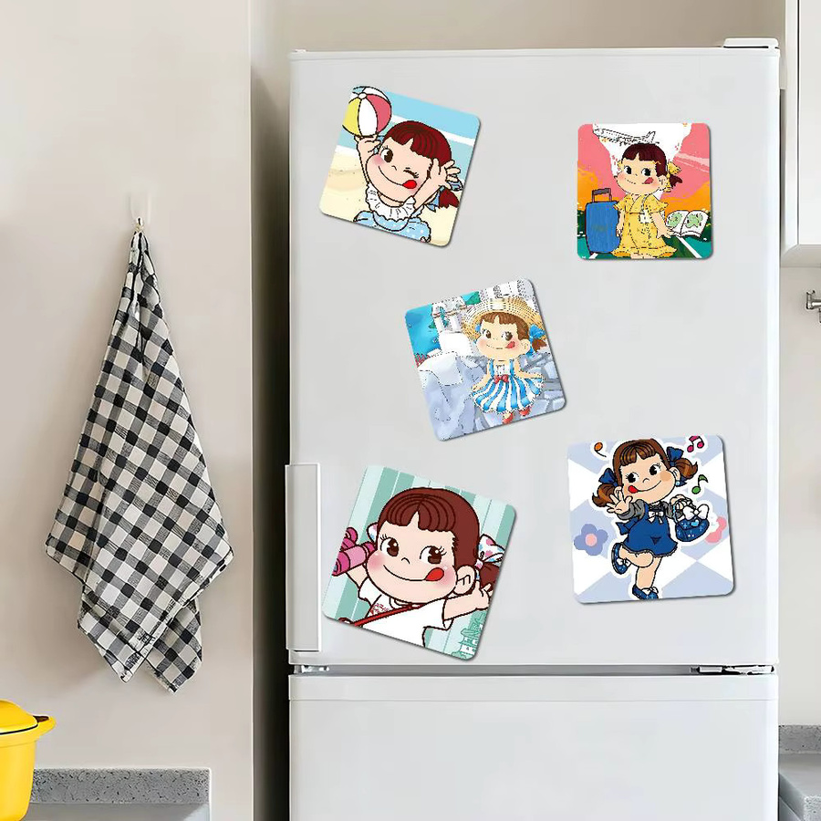 F-Fujiya M-Milky Peko Chan Kühlschrankmagnet, quadratischer magnetischer Aufkleber in Multicolour - Bild 2