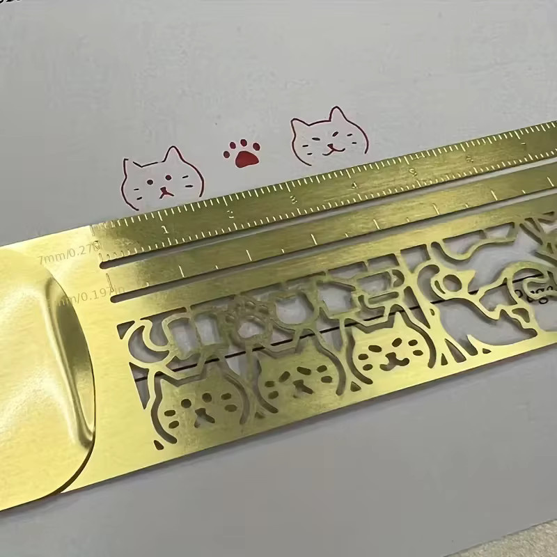 2-in-1 Katzen-Lesezeichen und Schablonenlineal aus Kunststoff in Multicolour für Tagebücher und Planer - Bild 2