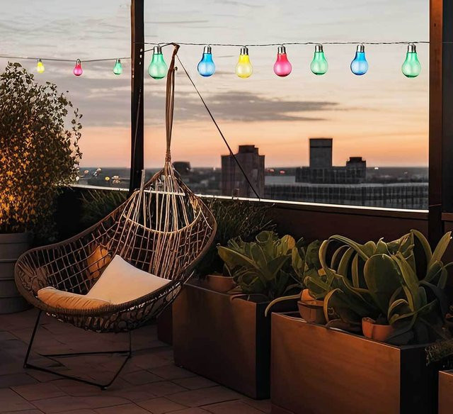 Solar Lichterkette mit 10 bunten LED Globe Glühbirnen für Garten, Terrasse und Balkon, 4,5 Meter, Multicolor - Bild 1