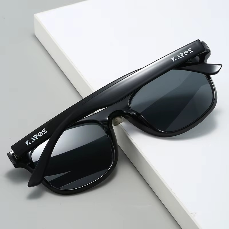 Karos YZ2016 Sonnenbrille, Vollrand, Kunststoff, Schwarz, Unisex - Bild 1
