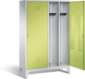 C+P Spind Classic mit Front in Viridingrün und Korpus in Lichtgrau, H 185,0 cm x B 119,0 cm x T 50,0 cm - Bild 1