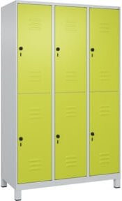 C+P Doppelstock-Spind Classic PLUS mit 3 Abteilen, Garderobenstange und Soft-Close-Türen, Farbe: Lichtgrau/Clowngrün, B/T/H: 120 x 50 x 195 cm - Bild 1