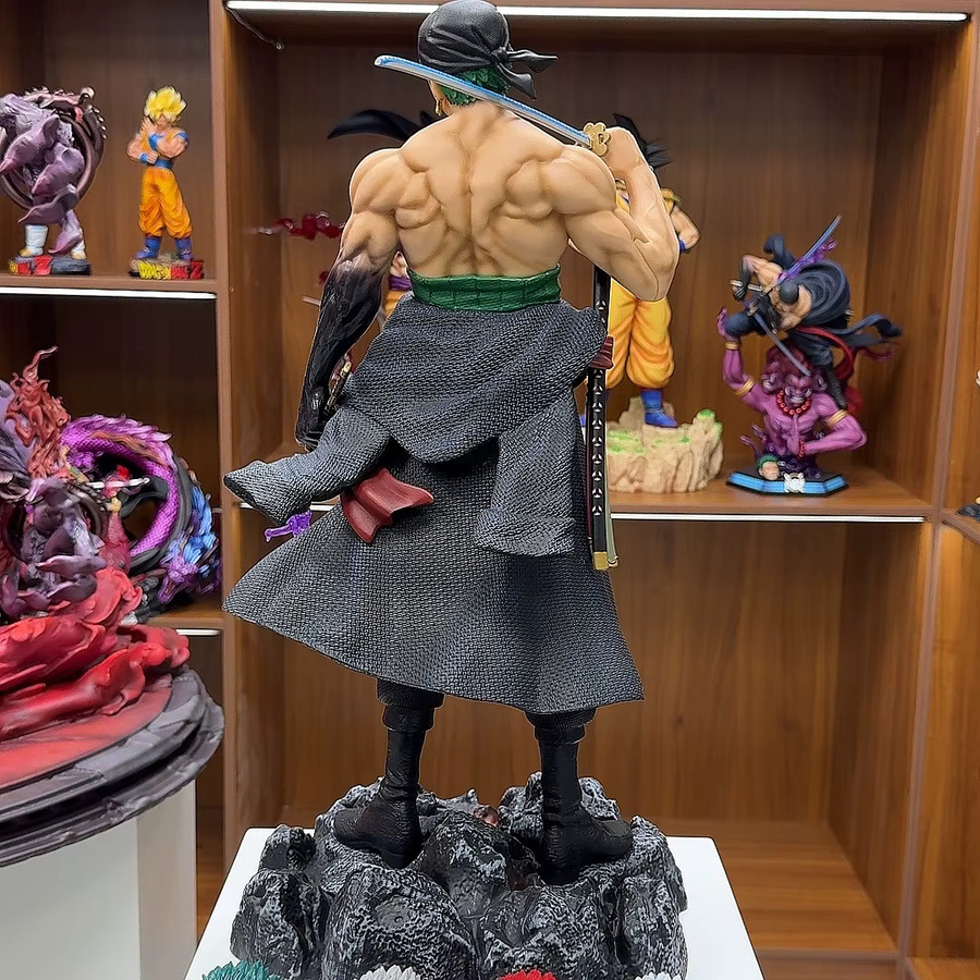 Bandai One Piece Roronoa Zoro Modellstatue, 50cm, mit 5 austauschbaren Köpfen - Bild 3