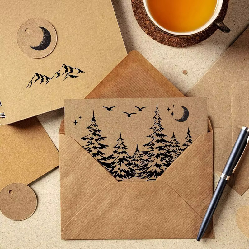 Waldklare Silikonstempel für Scrapbooking mit Wald, Sonne, Mond, Wolken und Bäumen, transparent, B: 10,9 cm, H: 16,0 cm, T: 0,3 cm - Bild 3