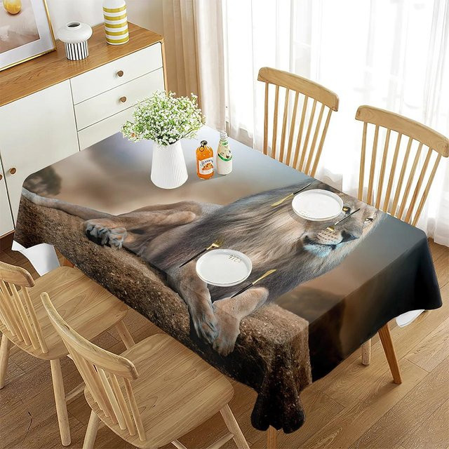 Waschbare Tischdecke König des Dschungels mit Löwen-Motiv von Fancy Style Studio, quadratisch, Mehrfarbig, B/T: 70 x 70 cm - Bild 1