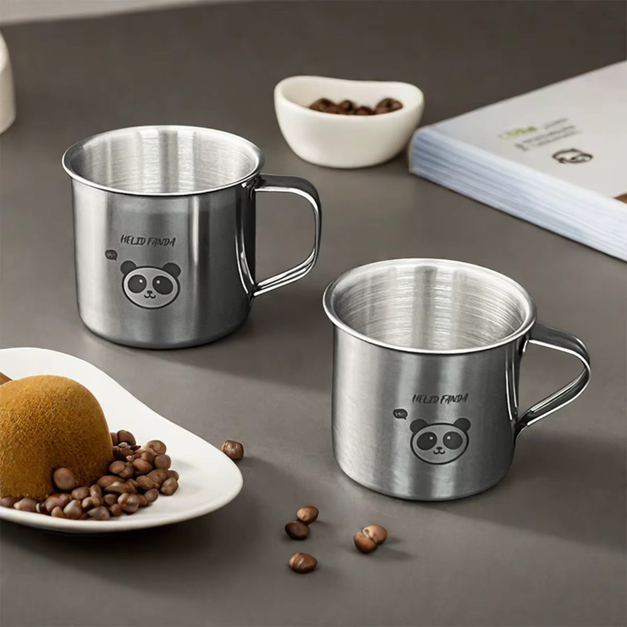 WORTHBUY Kindertrinkbecher aus Edelstahl in Silber mit Griff, auslaufsicherer Trinkbecher für Kinder, 50 ml - Bild 4