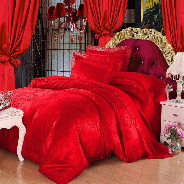 Bin Chi Textiles Jacquard Bettwäsche-Set aus Tencel Modal mit Spitze in Rot, 4-teilig, B/H: 150 x 200 cm - Bild 1