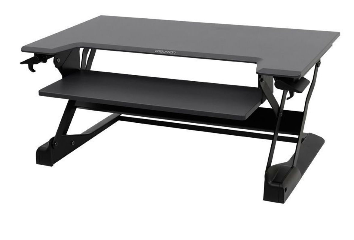 Ergotron WorkFit-TL Sitz-Steh-Schreibtischaufsatz, höhenverstellbar, Schwarz Matt, Breite: 95 cm, Tiefe: 64 cm - Bild 2