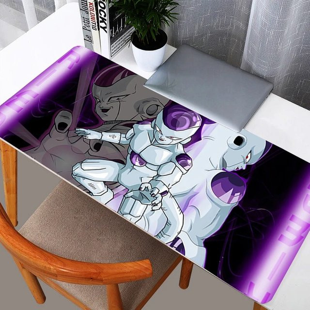 Bandai Dragon Ball Frieza Anime XXL Mauspad mit HD-Druck und Locking Edge in Multicolour für PC und Gaming - Bild 1