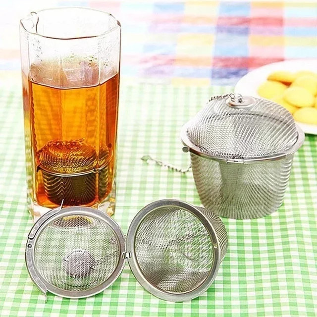 Edelstahl Tee-Sieb in Ei-Form als Mesh-Infuser für Tee, Gewürze und Suppen, Farbe: Silber - Bild 1