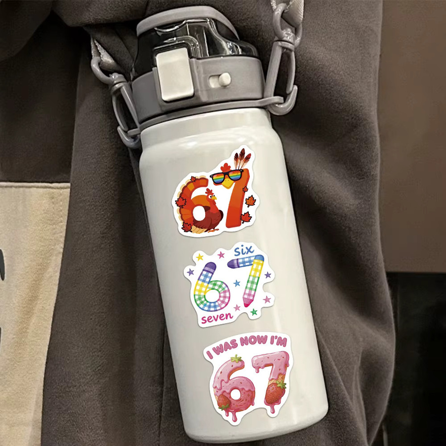 50 Stück bunte Graffiti Aufkleber mit niedlichen Geister-Motiven für dein Notebook und DIY-Projekte - Bild 3