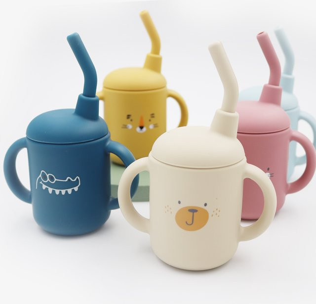 Auslaufsicherer Baby-Silikon-Trinkbecher mit Cartoon-Design, BPA-frei, Beige, 120 ml - Bild 1