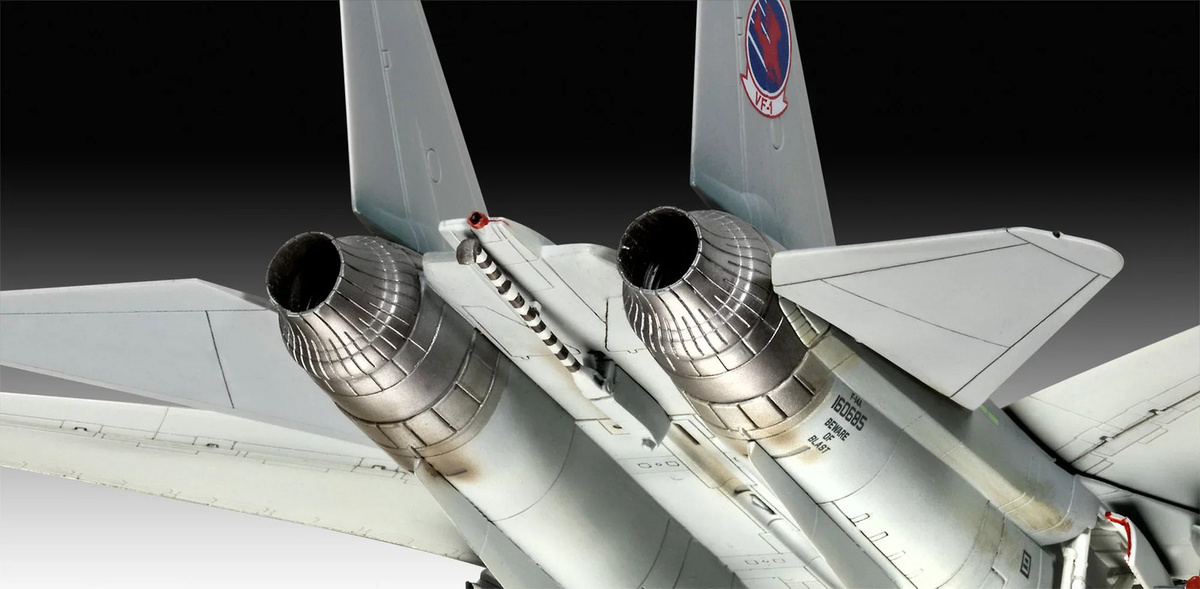 Revell Top Gun Movie Set, Fahrzeuge, 1:72 - Bild 4