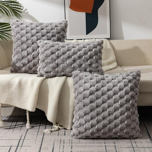 Cozy Up Home Plüsch-Kissenbezüge aus Kunstfell und Samt, 3 Stück, Grau, B: 50 cm, H: 30 cm - Bild 1