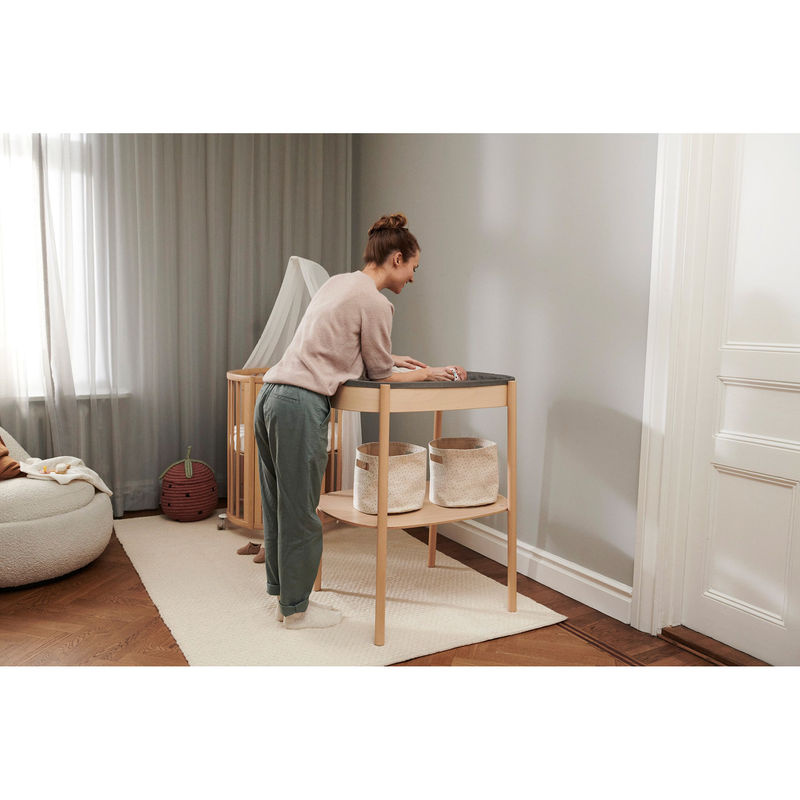 Stokke Sleepi Wickeltisch aus Buche mit abnehmbarer und waschbarer Wickelauflage - Bild 2