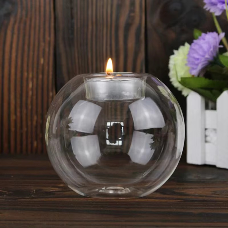 Runder Kerzenhalter aus Glas in Transparent für Tealight als minimalistische Tischdekoration - Bild 2