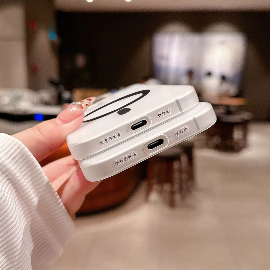 AKABEILA Magnetische Schutzhülle für iPhone 11 bis iPhone 17 Pro Max und 17 Air, Transparent/Weiß, Matt und Durchscheinend, Kompatibel mit MagSafe Wireless Charging - Bild 3