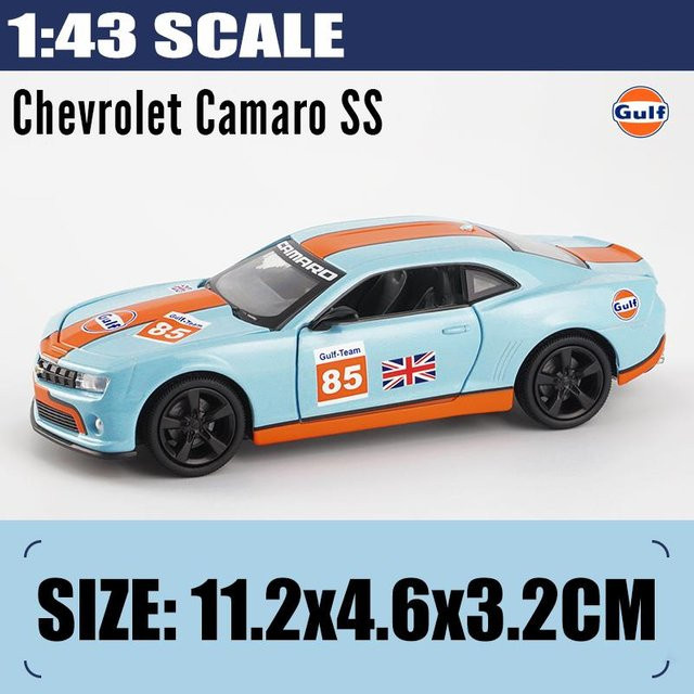 Gulf Tankstelle Käfer Bus Ford GT 2017 Camaro, Rennmodellauto, 1:43, Metall, Blau - Bild 1