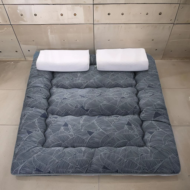 Kmikli Japanische Tatami-Matratze als faltbare Bodenmatte in Grau, Höhe: 3 cm - Bild 1