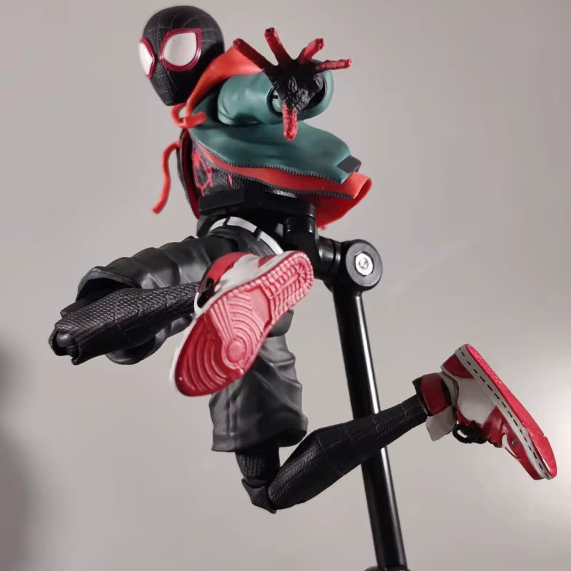 Sentinel Marvel Spider-Man Miles Morales Actionfigur, Einzelfigur - Bild 4