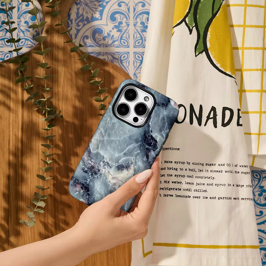 Potdemiel Tiefsee Handyhülle für iPhone in Blau mit doppelschichtiger Rückseite - Bild 5
