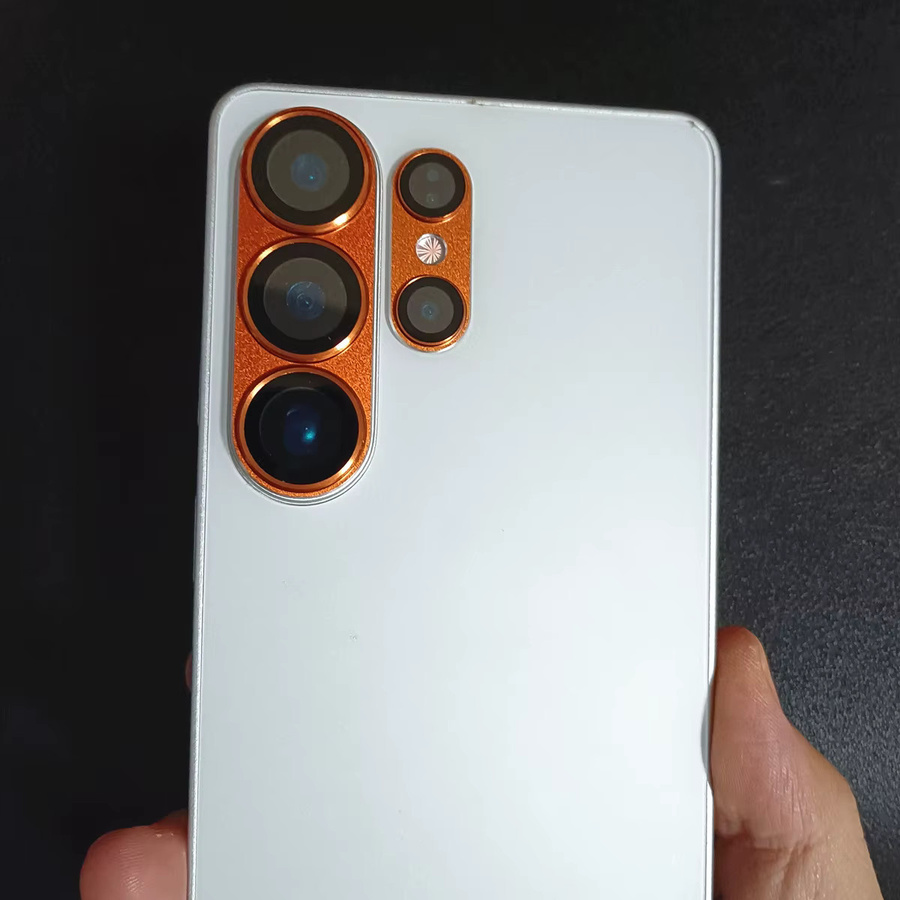 Samsung Galaxy S26 Ultra Kameraschutz mit CD-Muster und Metallrahmen in Silber, HD-Glaslinsenfilm Aufkleber - Bild 2