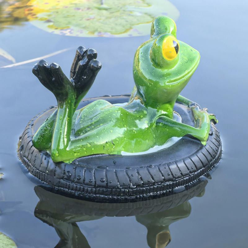 Niedliche schwimmende Froschstatuen aus Harz in Grün für die Gartendekoration im Teich - Bild 6