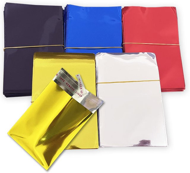 Selbstdichtende Aluminiumbeutel in Silber und Gold als praktische Aufbewahrungslösung für Schmuck und Kleinteile - Bild 1