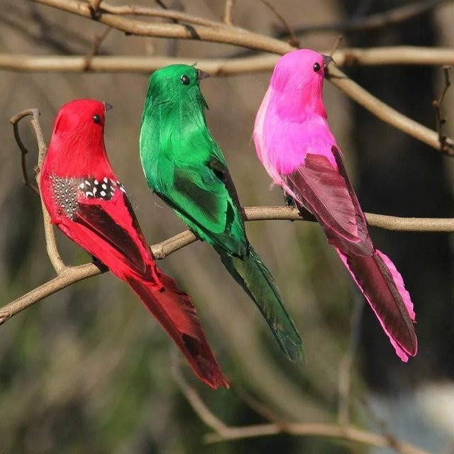 Bunte Simulationsvögel aus Federn und Schaumstoff für die Gartendekoration, Mehrfarbig - Bild 1