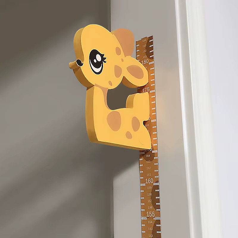 3D Cartoon Kinder Wandaufkleber als bewegliches Lineal zur Messung der Körpergröße in Braun und Gelb - Bild 2