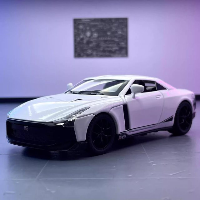 niaasn GTR 50 Sportwagen, Modell, 1:32, Metall, mit Sound & Licht - Bild 1