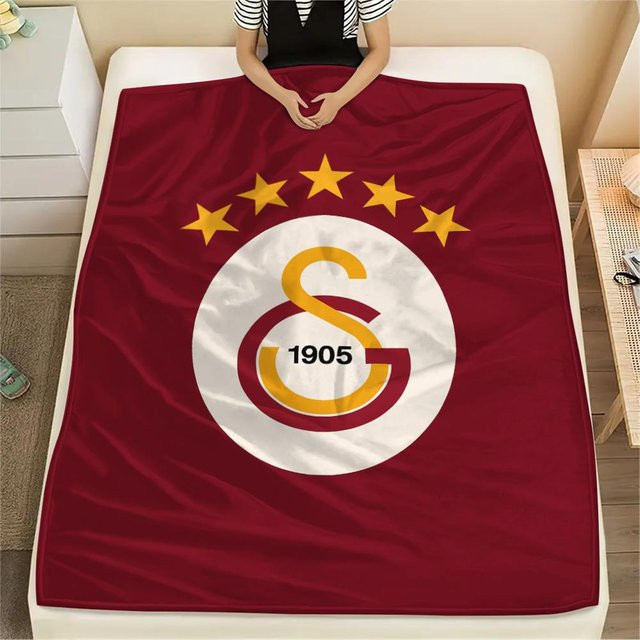 Galatasaray S.K. Flanelldecke aus Fleece, Rot, B/B: 80 x 120 cm - Bild 1