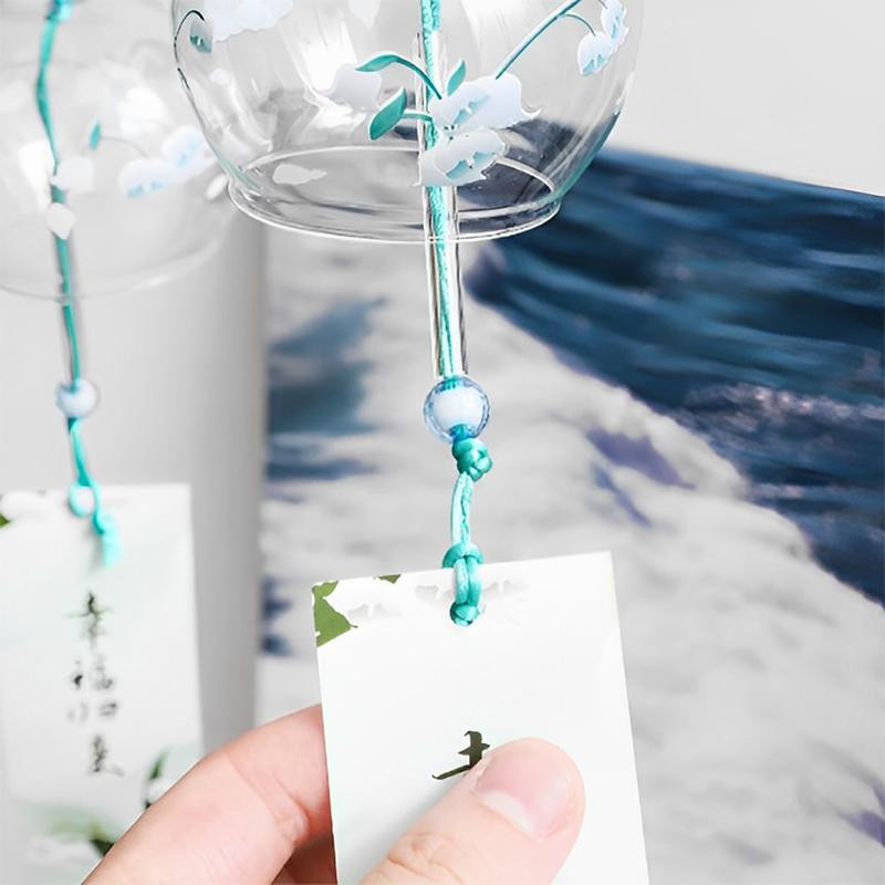 Handgefertigte japanische Windglocke aus Glas mit Sakura-Muster von My Peers - Bild 2