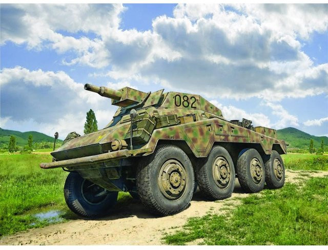 Italeri Sd.Kfz. 234/3 Sw. Panzerspähwagen, Fahrzeuge, Grün - Bild 1