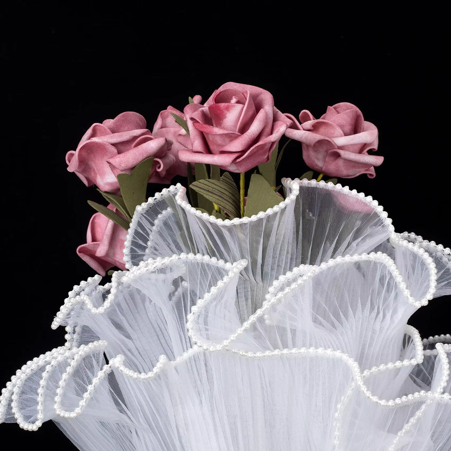 Blumen-Geschenkpapier-Set mit Perlenkanten in Weiß inklusive weißem Blumenstrauß-Geschenkpapier zur Blumenverpackung für den Valentinstag - Bild 5