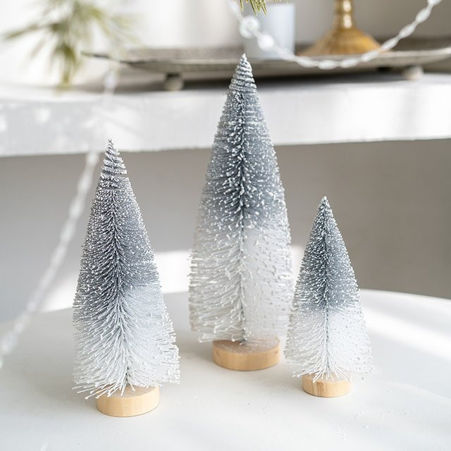 Joy-enlife Mini-Weihnachtsbäume als Tischdekoration mit künstlichen Nadeln und Schnee, Höhe: 15 cm, Breite: 15 cm, Tiefe: 15 cm - Bild 1