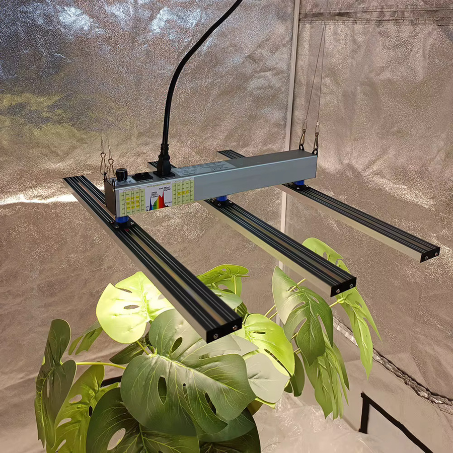 SOLIDEE Quick Spider L2 LED-Phytolampe für Pflanzen mit 180 W und bis zu 1100 PPFD in Silber - Bild 1