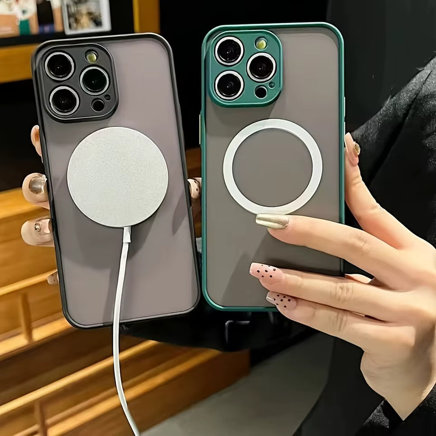 Stoßfeste Schutzhülle für iPhone 16 und iPhone 16 Pro Max mit Magnetfunktion und mattiertem Design in Grün - Bild 1