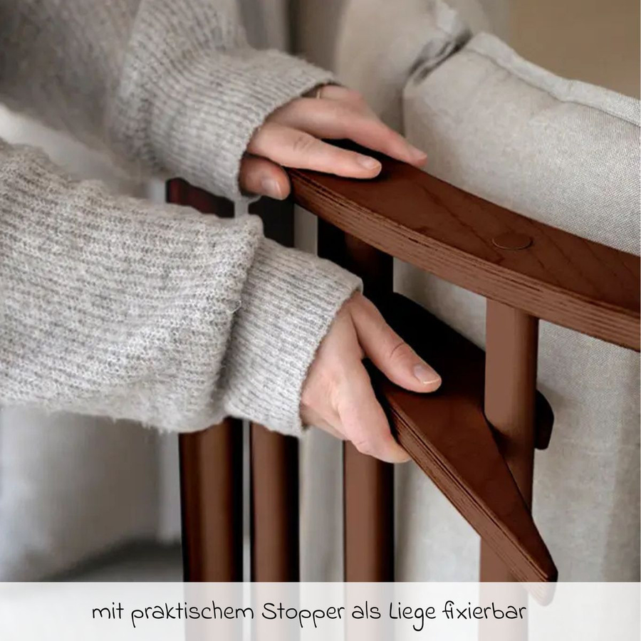 FitWood Schaukelliege LAAKSO in Braun mit ergonomischer Kurve und skandinavischem Design - Bild 3