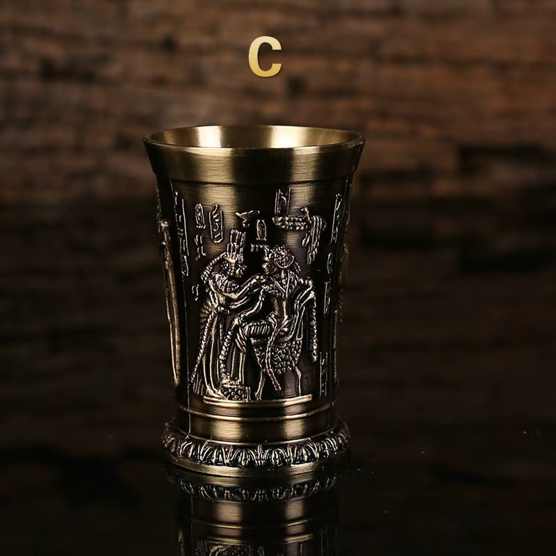 Vintage Weinbecher aus Zinklegierung in Gold im ägyptischen Pharao Design - Bild 2
