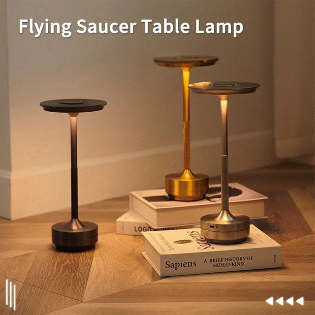 Moderne kabellose Tischlampe aus Metall in Gold/Messing mit Touch-Funktion und USB-Wiederaufladung für Schlafzimmer und Schreibtisch - Bild 1