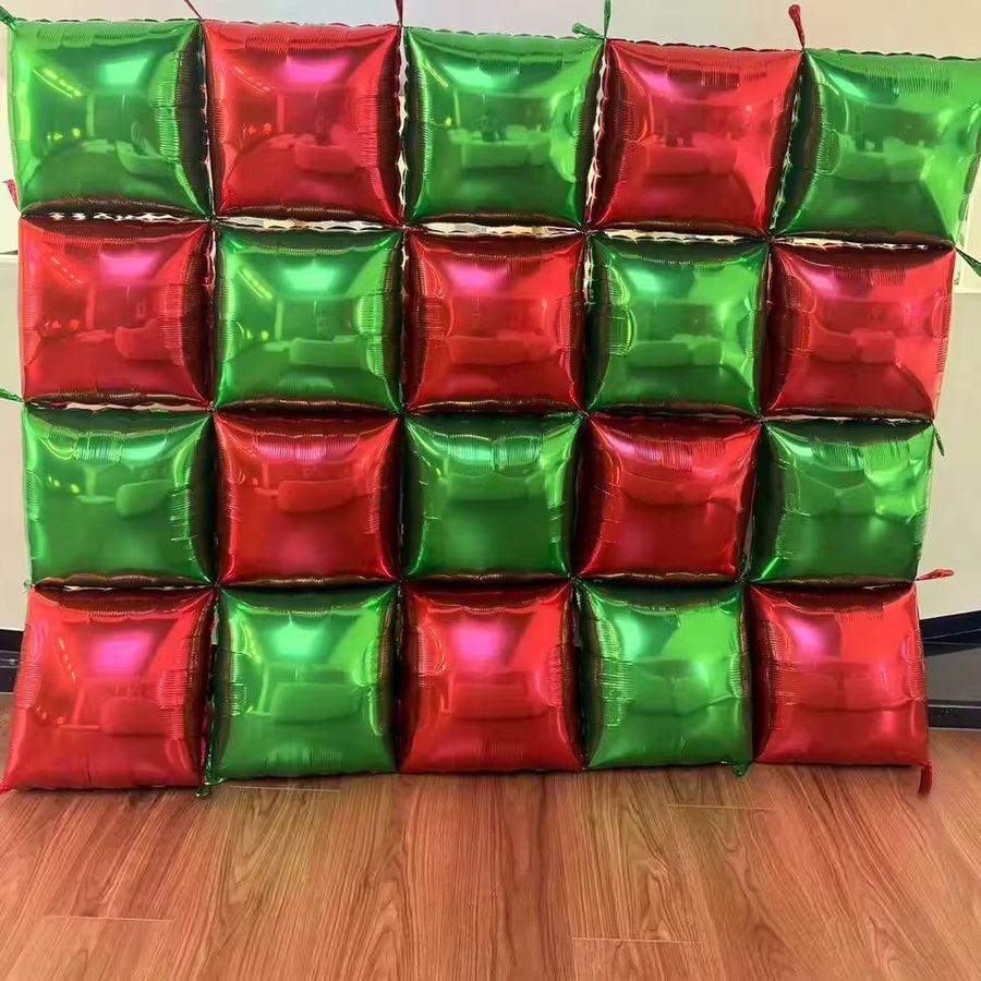 20 Stück YAYB Weihnachts-Folienballons in Quadrat-Form, Rot und Grün, 45,72 cm für deine Weihnachtsdekoration - Bild 2