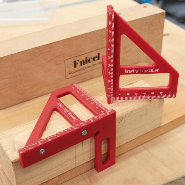 FNICEL Multi-Winkel-Lineal als Präzisionsmesswerkzeug für Holzbearbeitung und Zeichnung, 45°/90° Winkelmesser und Quadrat aus Kunststoff, Schwarz-Rot - Bild 1