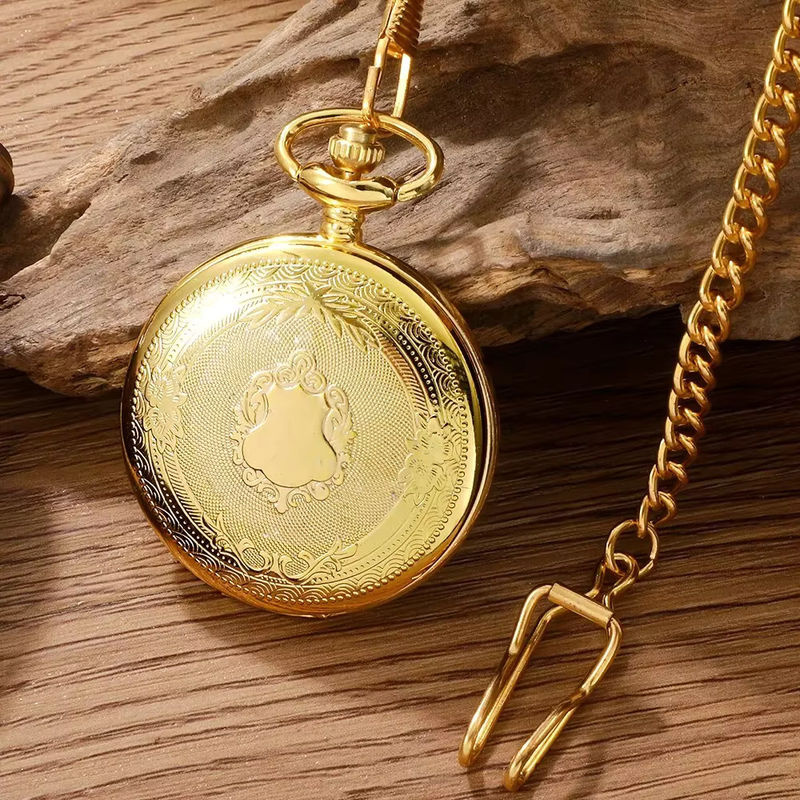RUNERR Vintage Quarz-Taschenuhr im Steampunk-Design für Damen und Herren, Gold, Metall, Rund mit floralem Muster - Bild 4