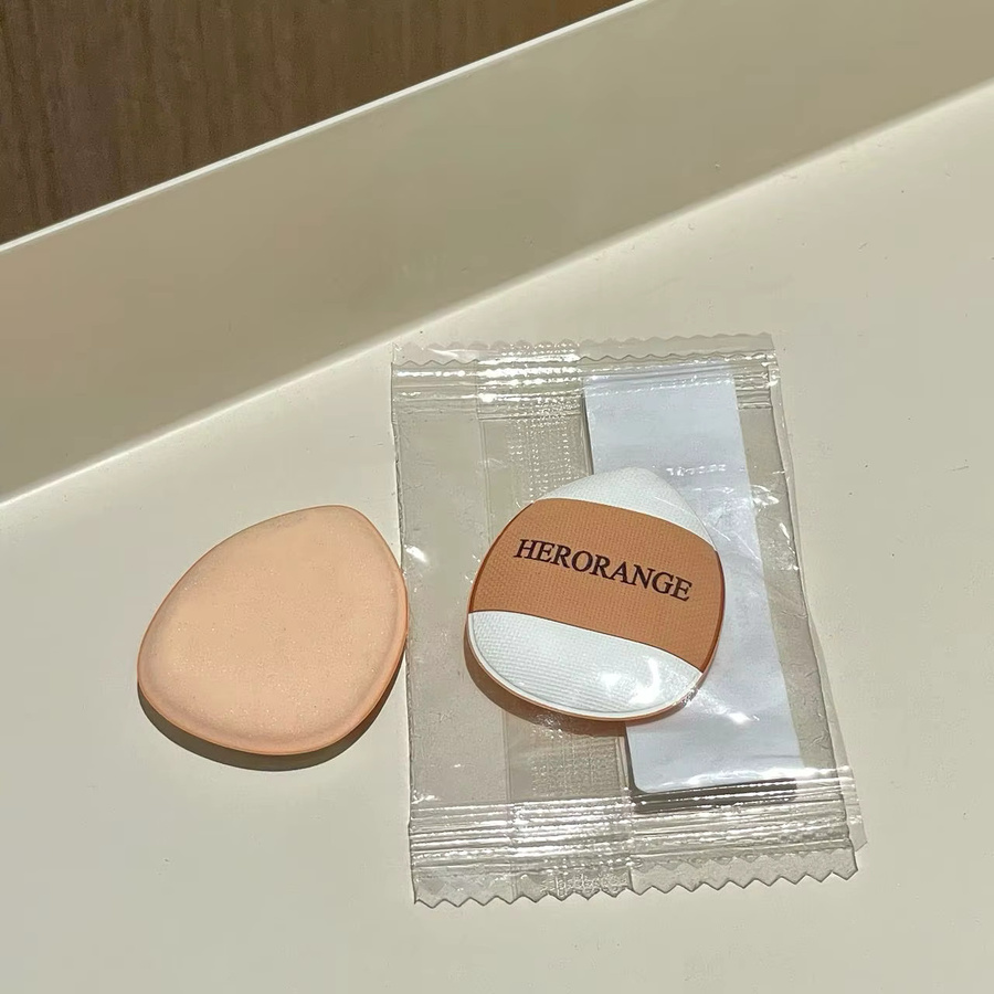Herorange Mini-Daumenpuderquaste für Trocken- und Nassanwendung - Bild 3
