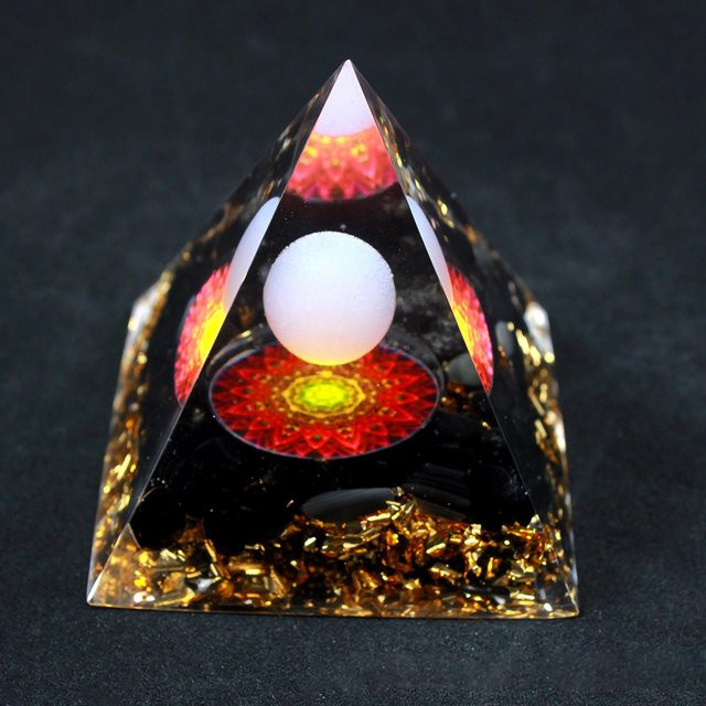 Orgon Pyramide Red Eye aus Epoxidharz in Multicolour zur Dekoration für dein Büro oder dein Zuhause, Höhe: 5 cm - Bild 1