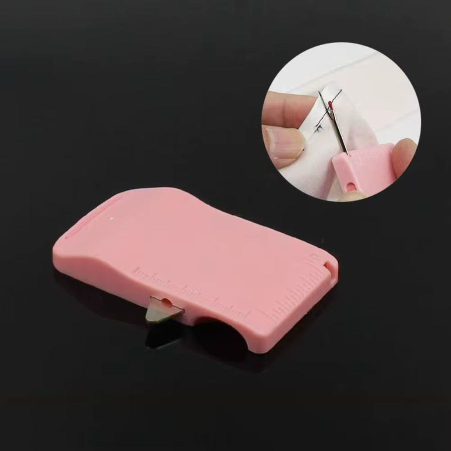 Verstellbare magnetische Nähführung mit integriertem Nahttrenner und Messfunktion in Pink aus Kunststoff - Bild 2
