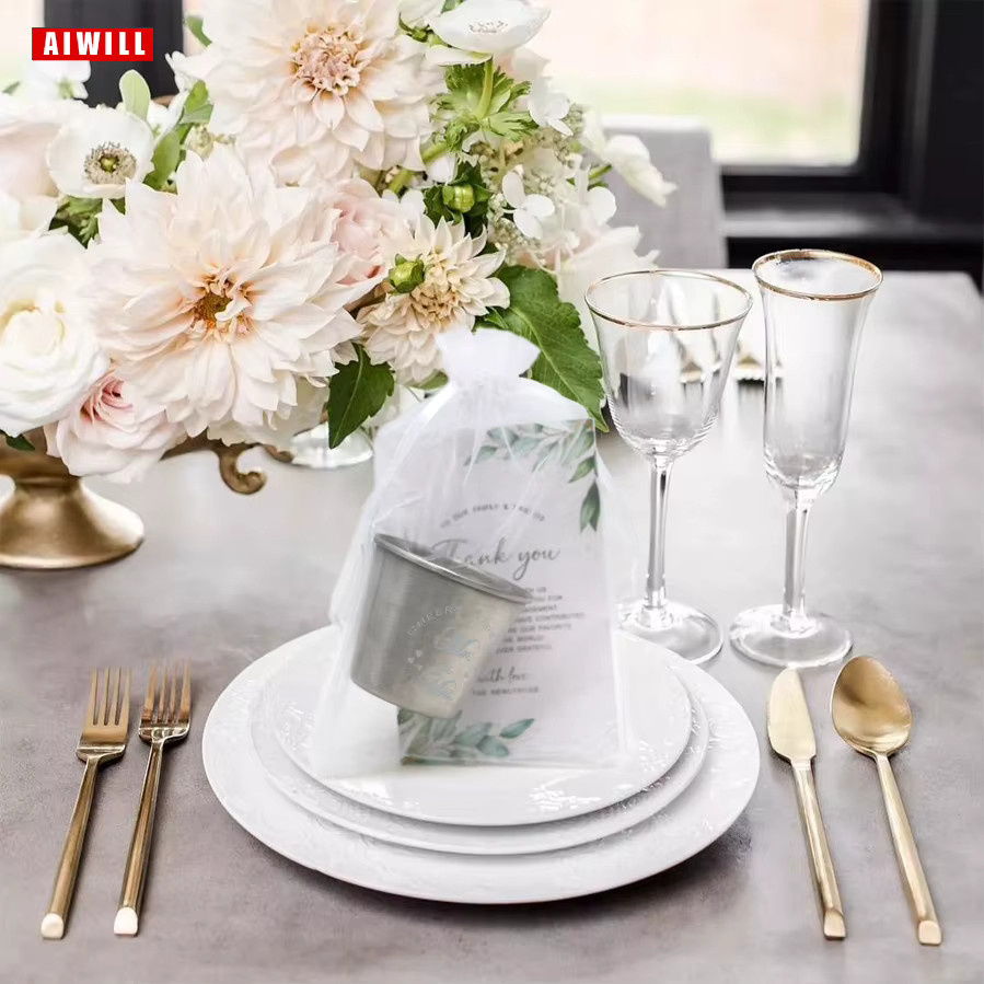 36-teiliges Geschenkset für Hochzeiten und Partys mit 12 Schnapsgläsern, 12 Dankeskarten und 12 Organza-Netztaschen - Bild 6
