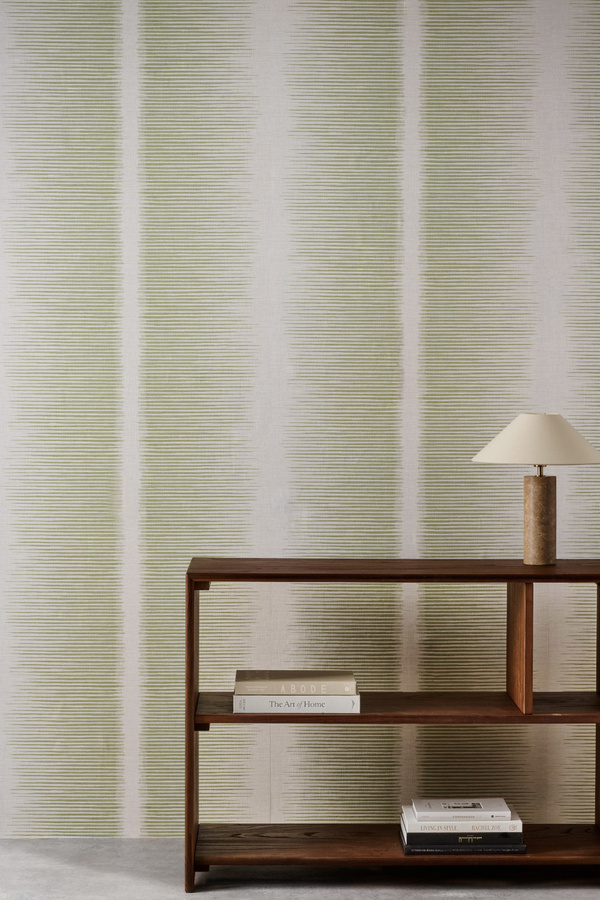Harlequin Tapete Chaco Olivine in Grün, modern und abstrakt, vortapeziert aus Vinyl mit satinmattem Finish - Bild 2