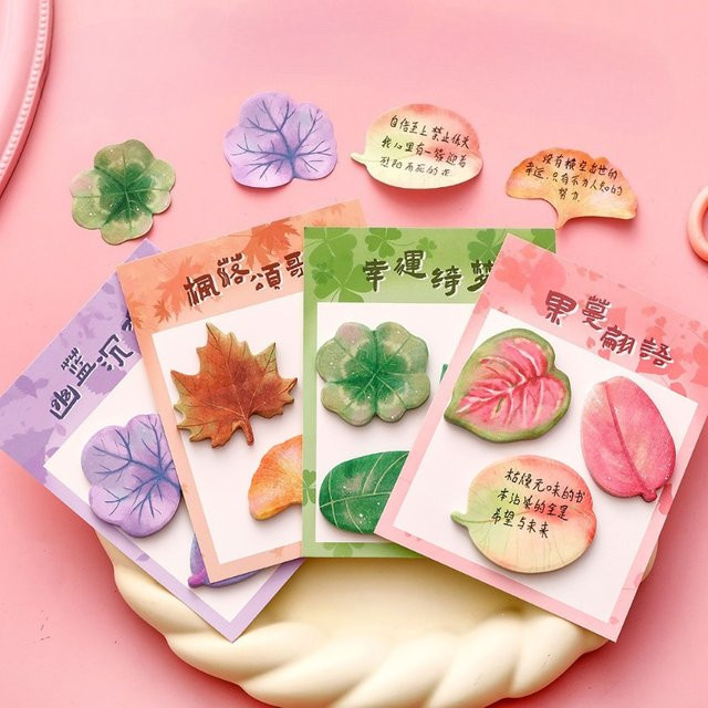 Niedliche Kawaii Aufkleber Set mit Ahornblättern und Ginkgo-Blättern in Mehrfarbig - Bild 1